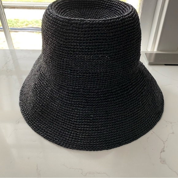 🕶️🕶️Janessa Leone Felix bucket hat - Picture 4 of 9